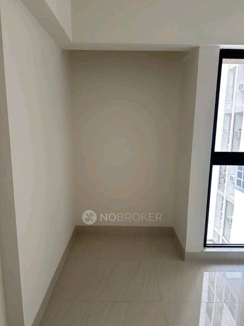 1 BHK Flat In Lodha Crown For Sale  In Thane West