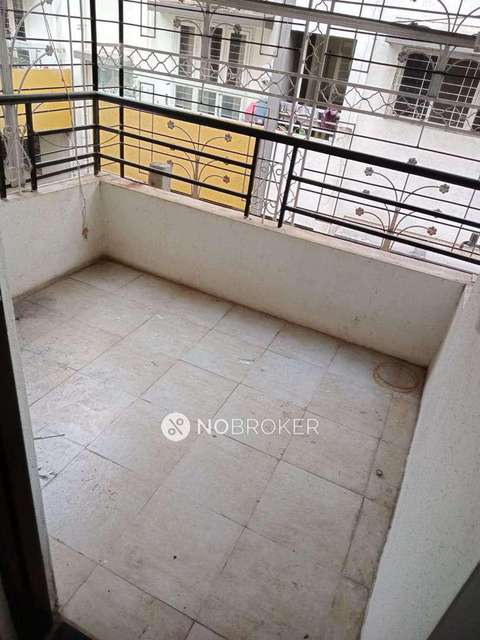 2 BHK Flat In Shubhshree Apartment For Sale  In Vikas Nagar