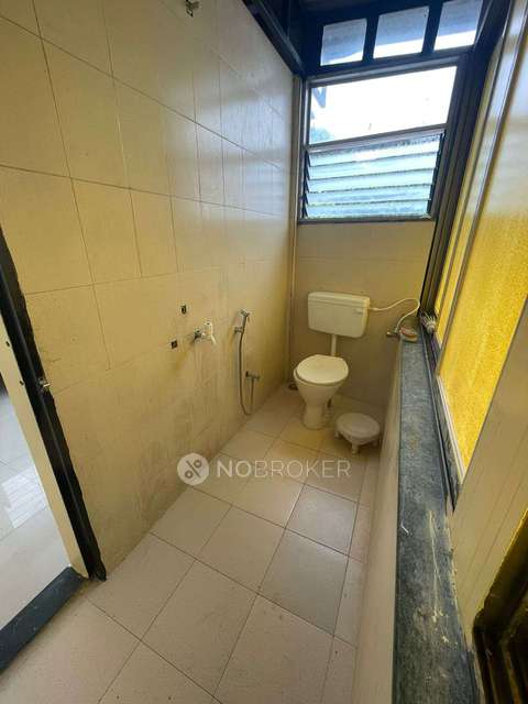 1 RK Flat for Rent  In Sidharth Nagar Society Rd