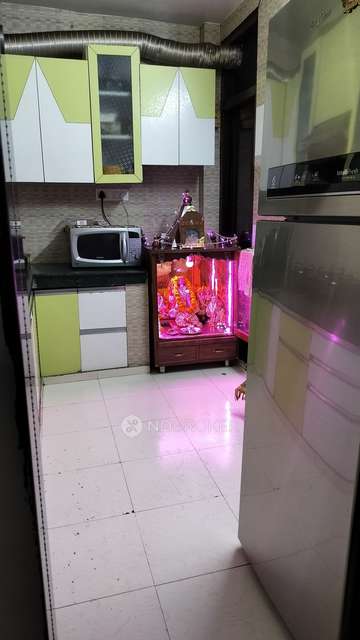 2 BHK Flat In Roof Rights For Sale  In Mayur Vihar