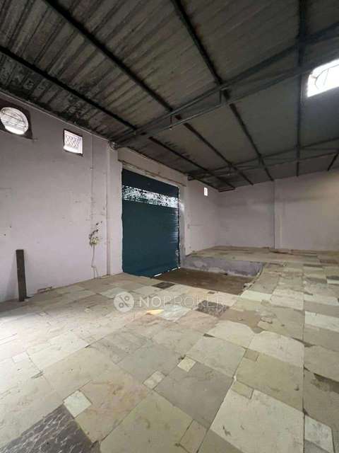Godown/Warehouse in Ghevra, Delhi for Rent 