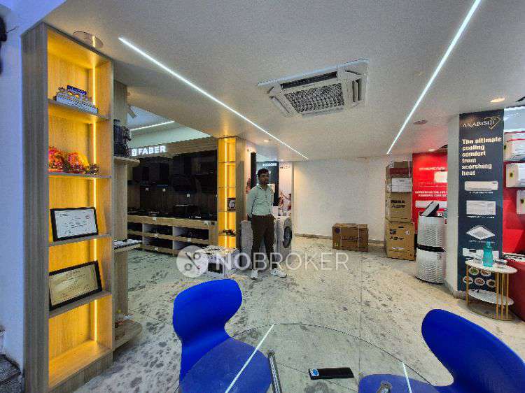 Shop in Mayur Vihar, Delhi for Rent 