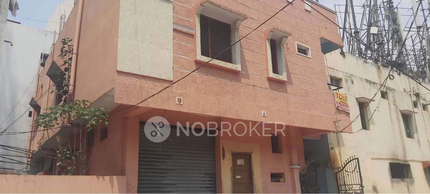 4 BHK Flat For Sale  In Lakdikapul