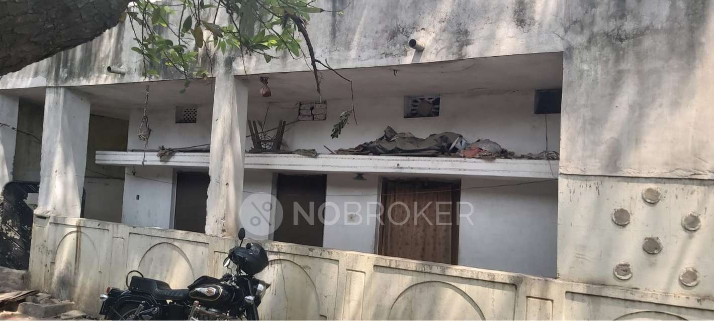 4 BHK Flat For Sale  In Lakdikapul