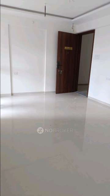 2 BHK Flat In Vardhaman Moonstone for Rent In Tathwade