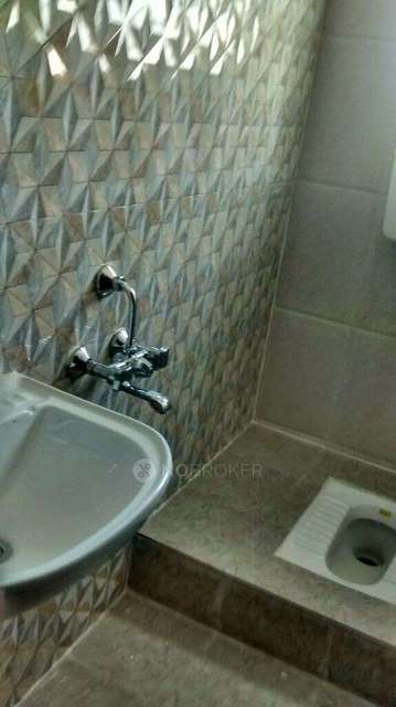 2 BHK Flat In Kalai Enclave Solinganallur For Sale  In Sholinganallur