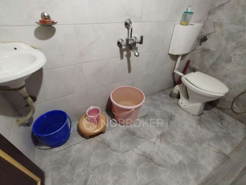 1 BHK Flat In Sunanda Circle For Sale  In  Thane,