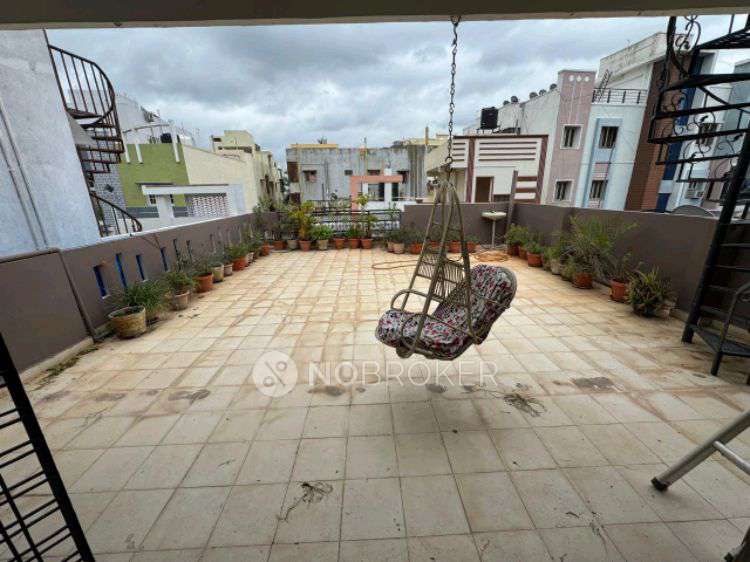 4+ BHK Flat In Standlone Building For Sale  In Warasiguda