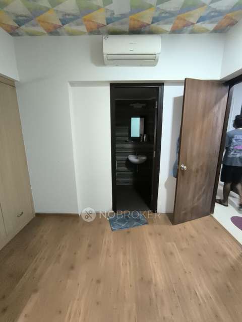 3 BHK Flat In Lodha Lakeshore Greens For Sale  In Taloja