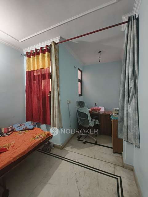 3 BHK Flat In Crpf Camp  For Sale  In Vikaspuri