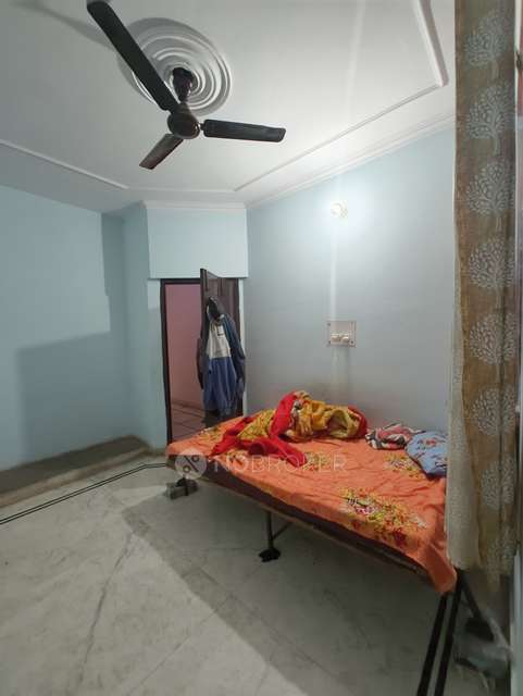 3 BHK Flat In Crpf Camp  For Sale  In Vikaspuri