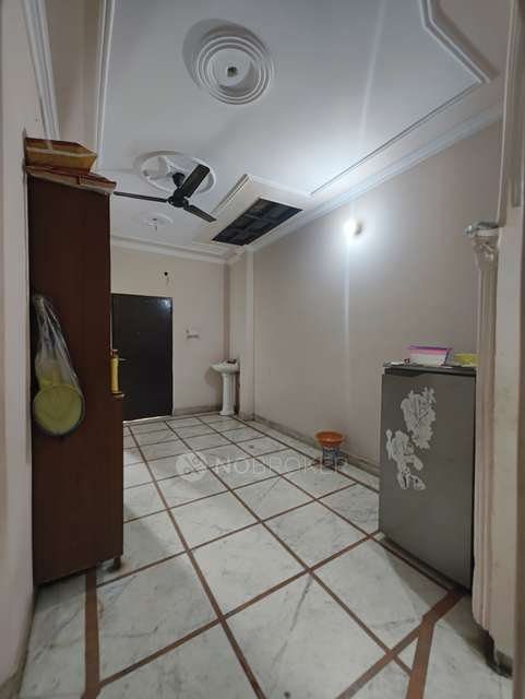 3 BHK Flat In Crpf Camp  For Sale  In Vikaspuri