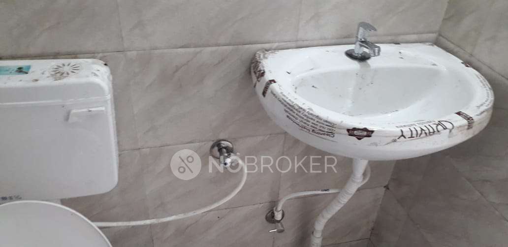 2 BHK Flat In Tara Alicia for Rent In Kunjirwadi