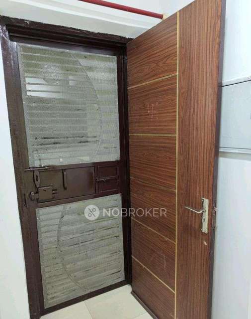 3 BHK Flat In Aarcity Regency Park  For Sale  In Sector 16c