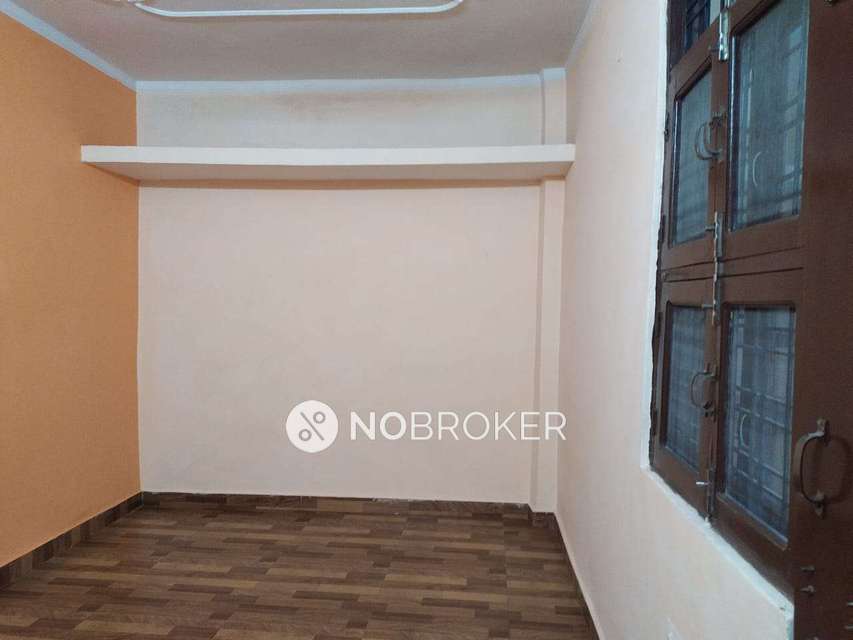 4+ BHK Flat For Sale  In  Sector 13