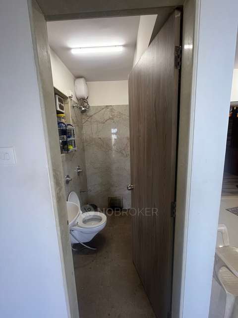 1 BHK Flat In Adityaraj Avenue For Sale  In Vikhroli