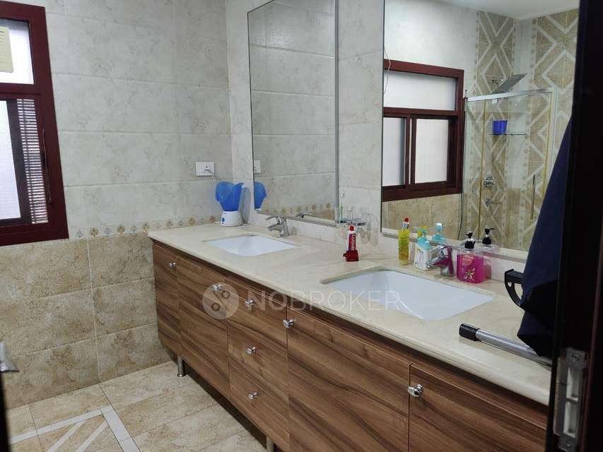 4+ BHK House For Sale  In Narayanapura