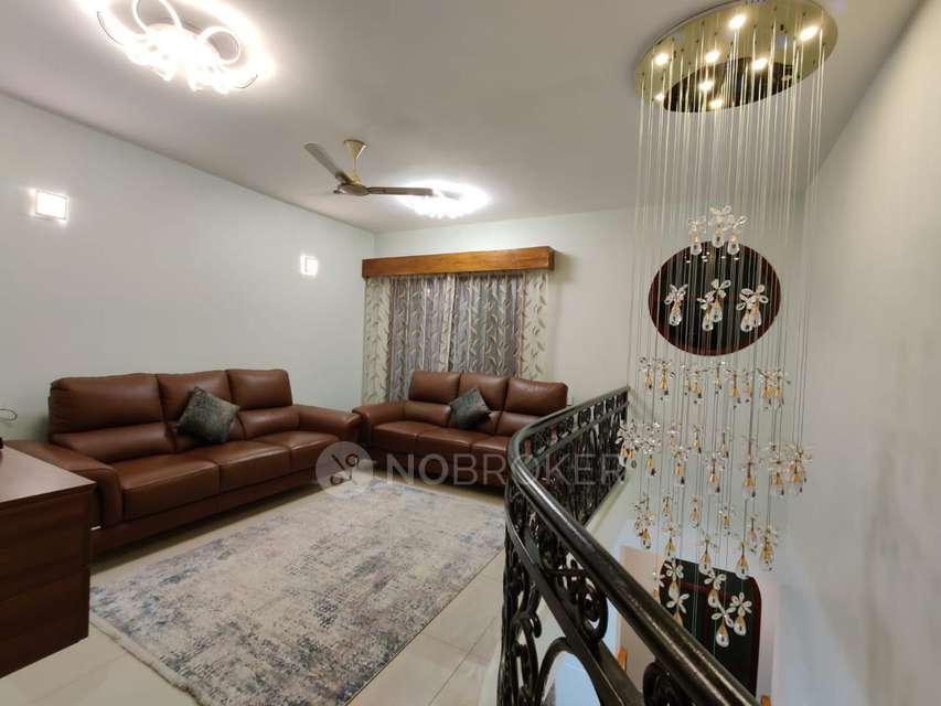 4+ BHK House For Sale  In Narayanapura
