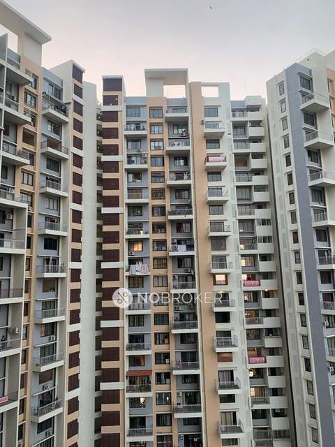 1 BHK Flat In Mahindra Antheia For Sale  In Pimpri Chinchwad