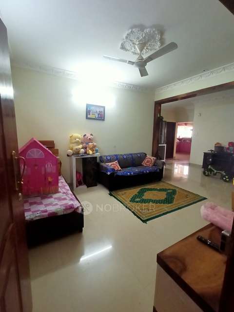 2 BHK Flat In Peninsula Pinnacles For Sale  In Sarjapur