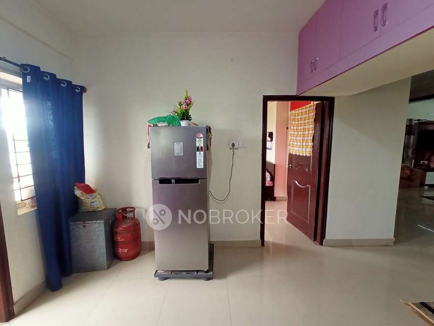 2 BHK Flat In Peninsula Pinnacles For Sale  In Sarjapur