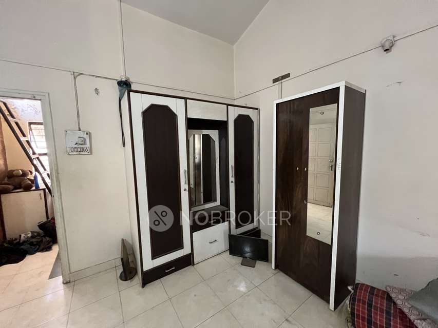PG for Girls in Karve Nagar