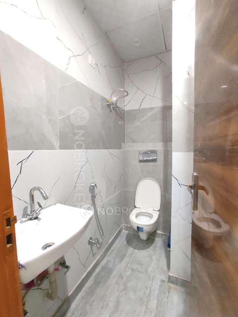 3 BHK Flat In Apartment For Sale  In Chanakya Place I, Sitapuri