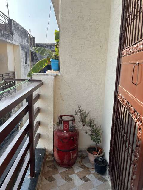 1 BHK Flat In Aya Nagar For Sale  In Aya Nagar