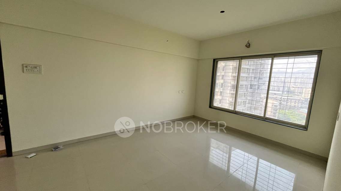 2 BHK Flat In Standalone Building  For Sale  In Mulund East