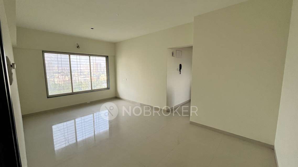 2 BHK Flat In Standalone Building  For Sale  In Mulund East