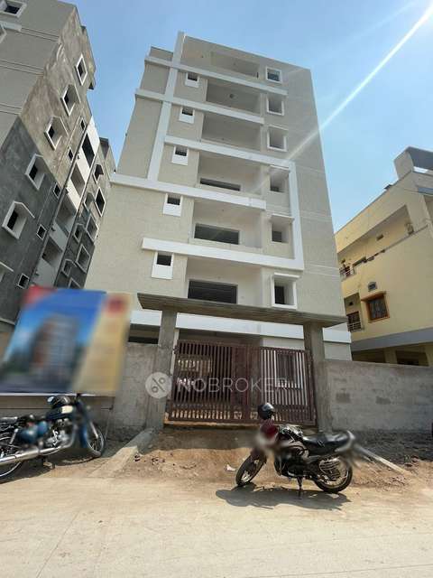 3 BHK Flat In Sv Towers For Sale  In Neredmet