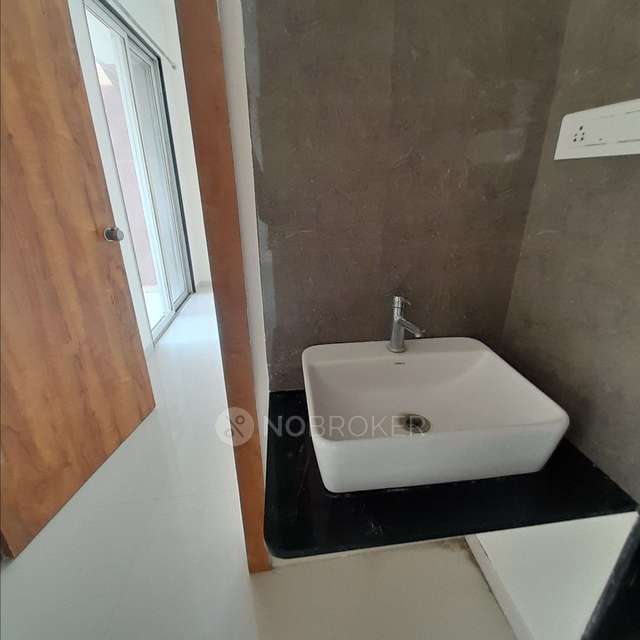 2 BHK Flat In Vision Indramegh For Sale  In Pimpri-chinchwad