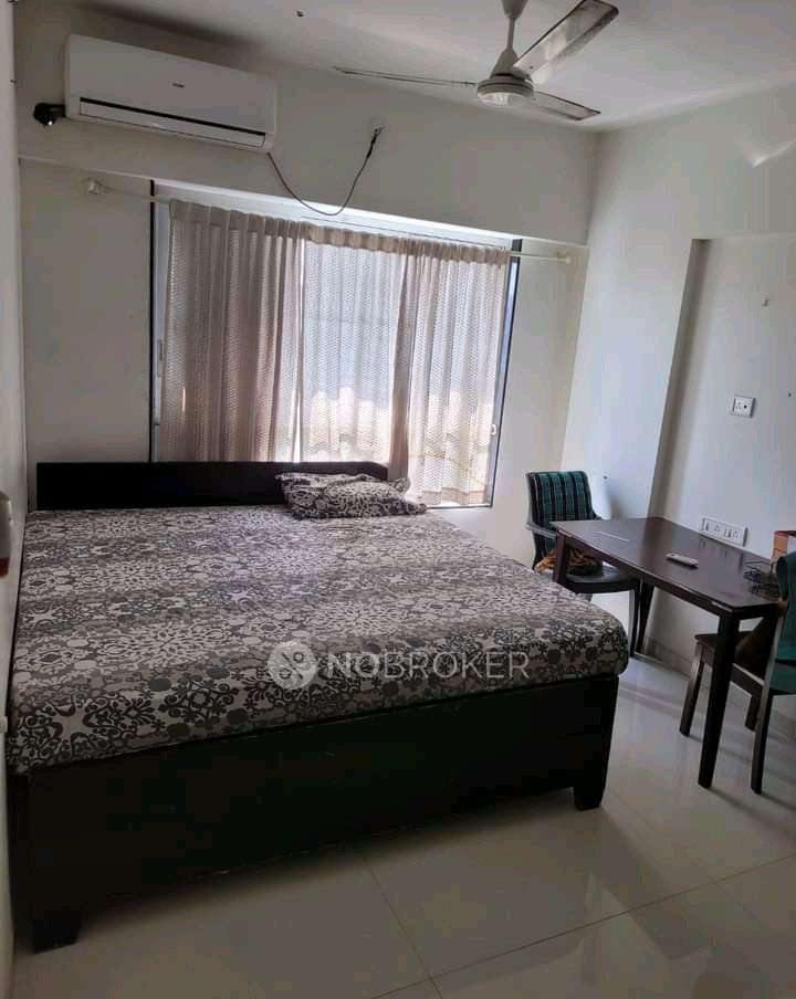 Lunkad Sky Vie Pune Rent WITHOUT BROKERAGE Fully furnished 1 BHK