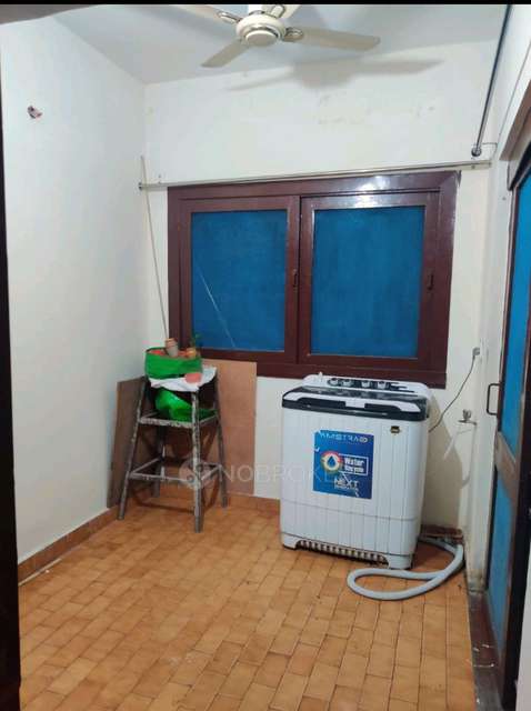 2 BHK Flat In Arun Vihaar, Sec 37 For Sale  In Sector 37