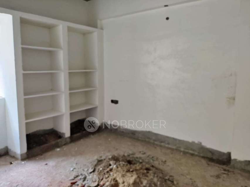 2 BHK Flat For Sale  In Madinaguda