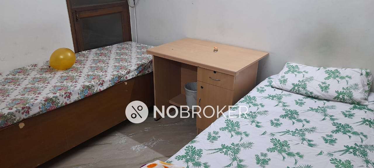 PG for Girls in  Karol Bagh