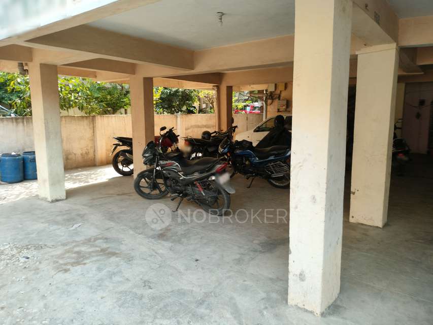 2 BHK Flat In Venu Castle for Rent  In Dilsukh Nagar