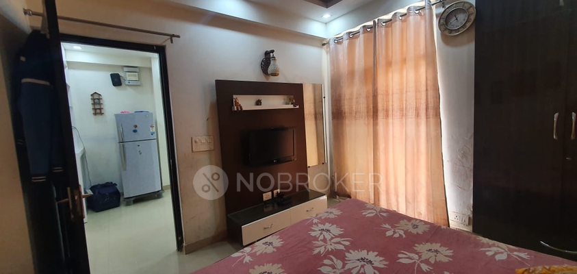 3 BHK Flat In Amrapali Princely Estate for Rent  In Sector-76