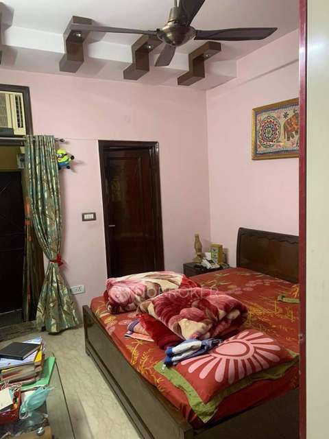 4+ BHK Flat For Sale  In Janakpuri