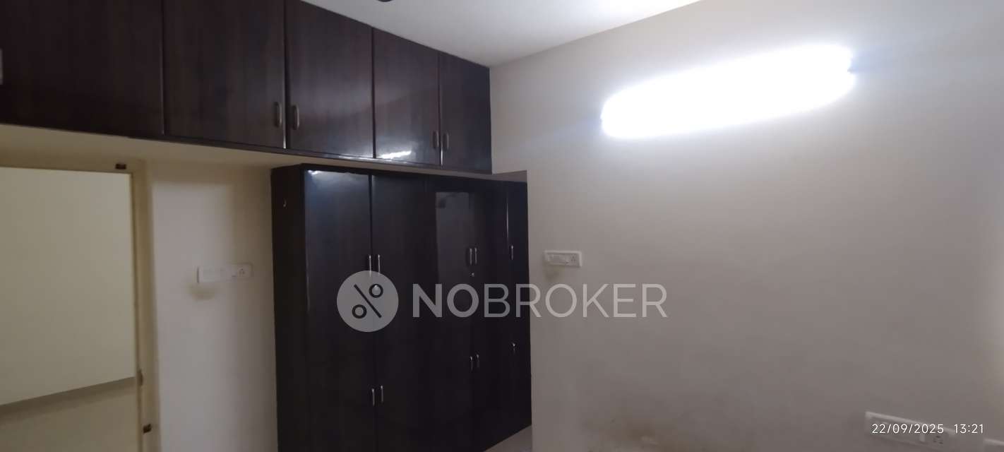 2 BHK Flat In Haresh Housing Saffron For Sale  In Old Perungaluthur