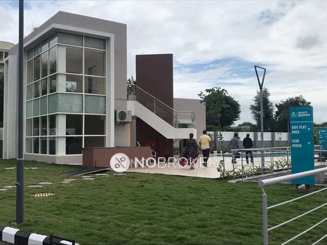 2 BHK Flat In Gera Misty Water For Sale  In Mundhwa