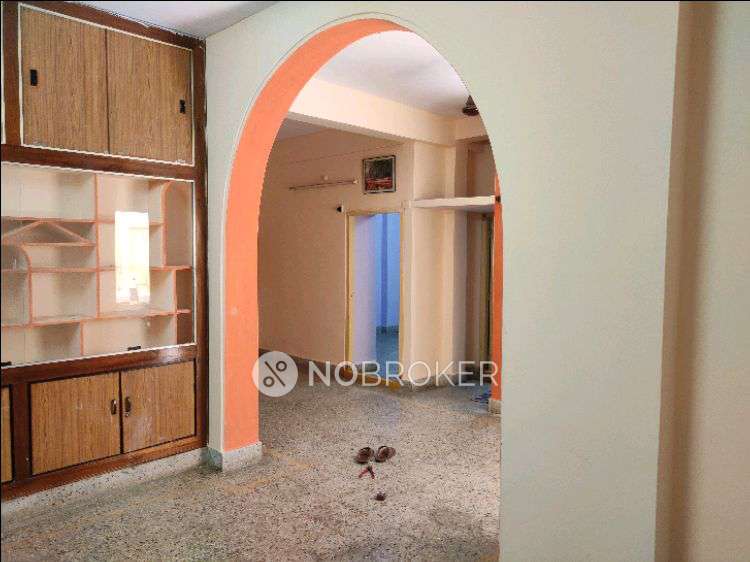 2 BHK Flat In Paturi Apartment  For Sale  In Kothapet
