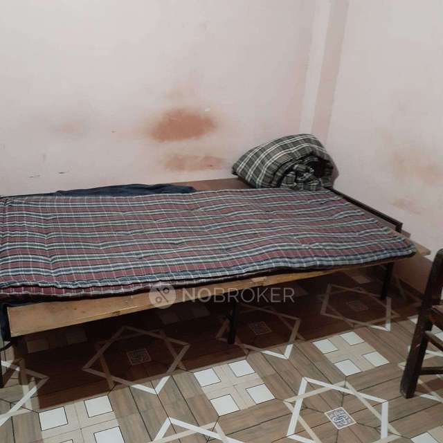 1 RK Flat In Standalone Building  for Rent  In Shadipur