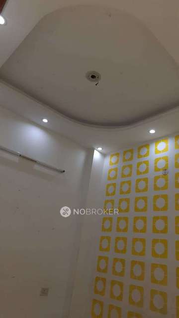 2 BHK Flat In Shubhkamna Apartment For Sale  In  Sahibabad