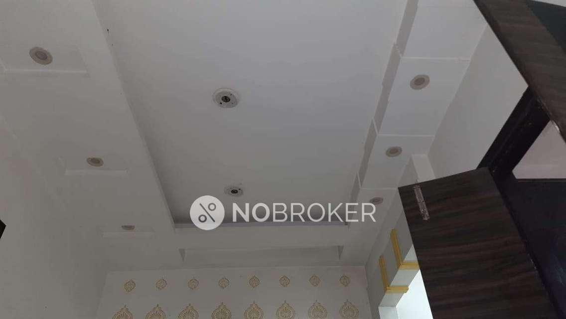 2 BHK Flat In Shubhkamna Apartment For Sale  In  Sahibabad