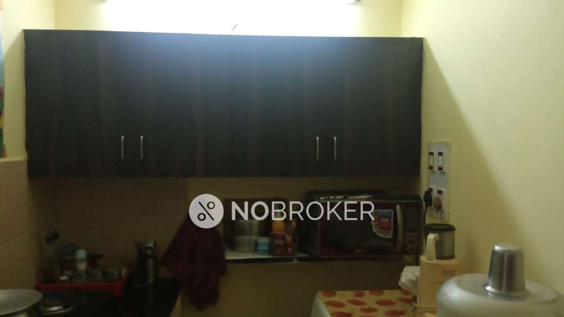 2 BHK Flat In Apartment For Sale  In  Triplicane
