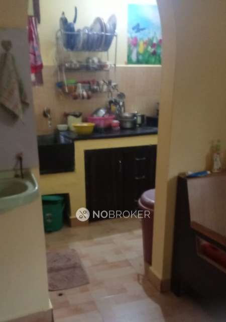 2 BHK Flat In Apartment For Sale  In  Triplicane