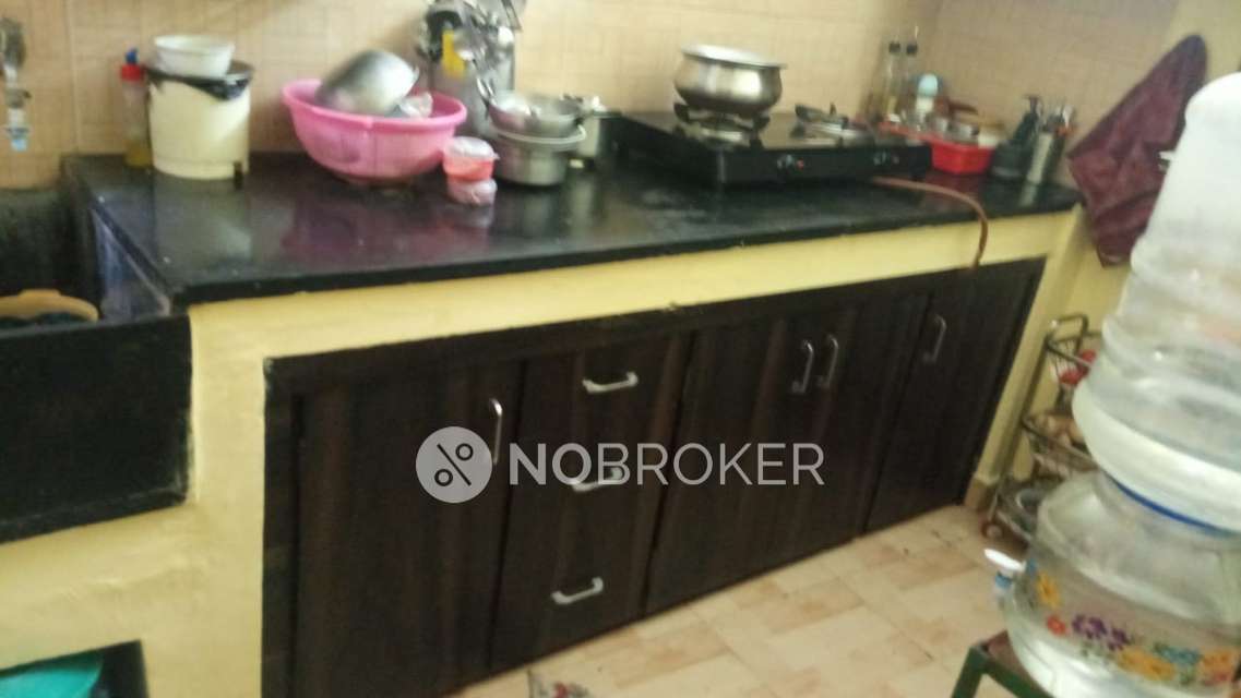 2 BHK Flat In Apartment For Sale  In  Triplicane