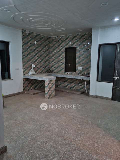 4+ BHK House For Sale  In Najafgarh