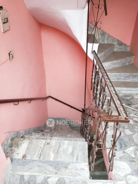 2 BHK Flat For Sale  In Fateh Nagar